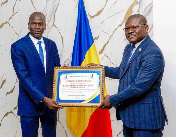 Belngar Larmé Jacques honoré par l&rsquo;UJT