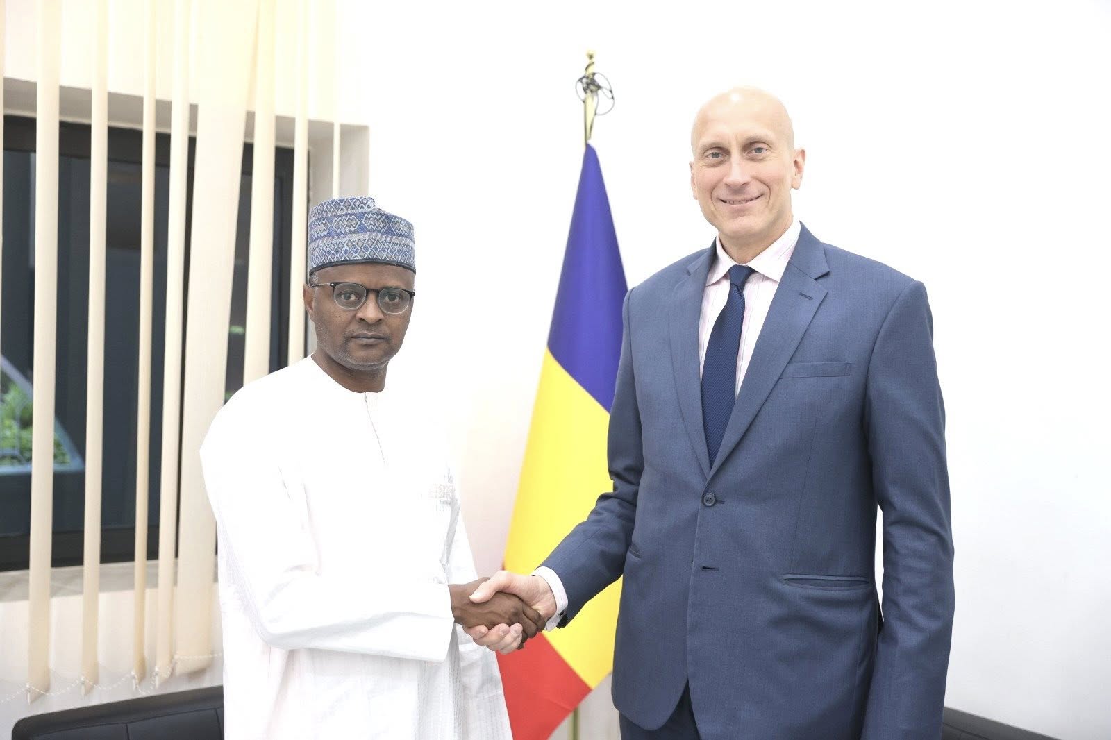 Le nouveau Chargé d’Affaires américain reçu par le ministre Tahir Hamid Nguilin