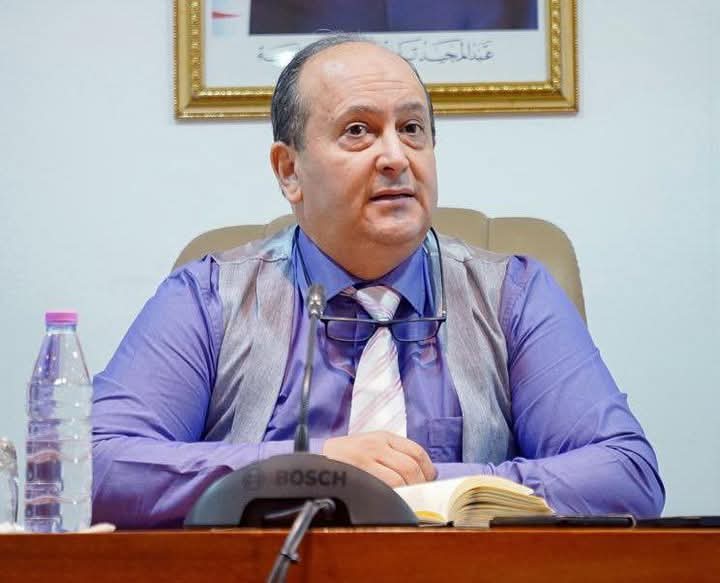 Algérie : le Premier ministre, Nadir Larbaoui limogé